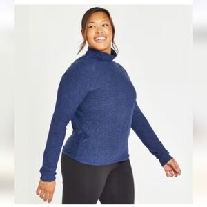 OISELLE Lux Mile One Pullover